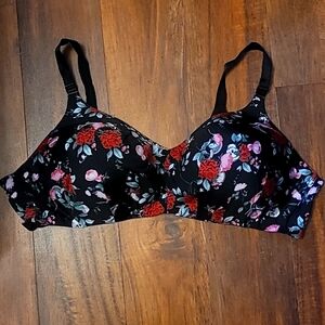 💖 Rare Torrid Wire-Fre Floral Butterfly Snake Bra
